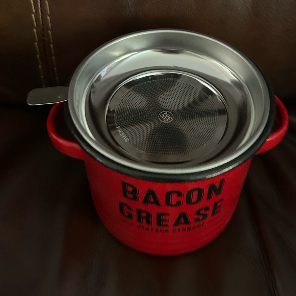 NWOT Grease Container - Picture 2 of 3